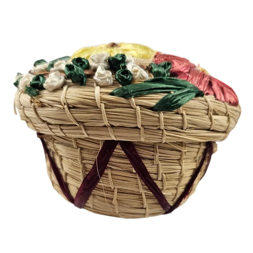 Woven‎ Straw Basket with Colorful Raffia Flowers Trinket Jewelry Box